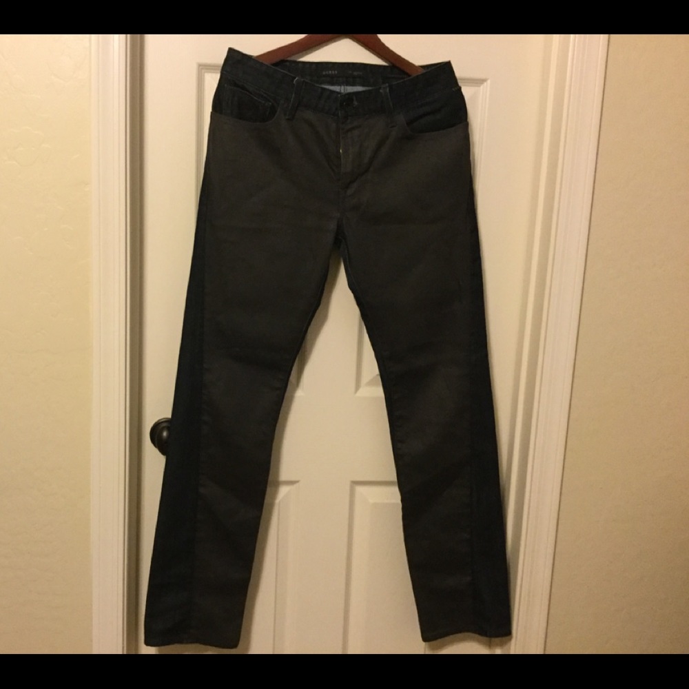 2 Tone Guess Jean